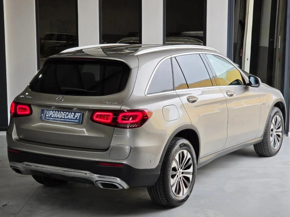 mercedes-benz-glc-300-e-4matic-2020-hibrido-a-gasolina-1991cc