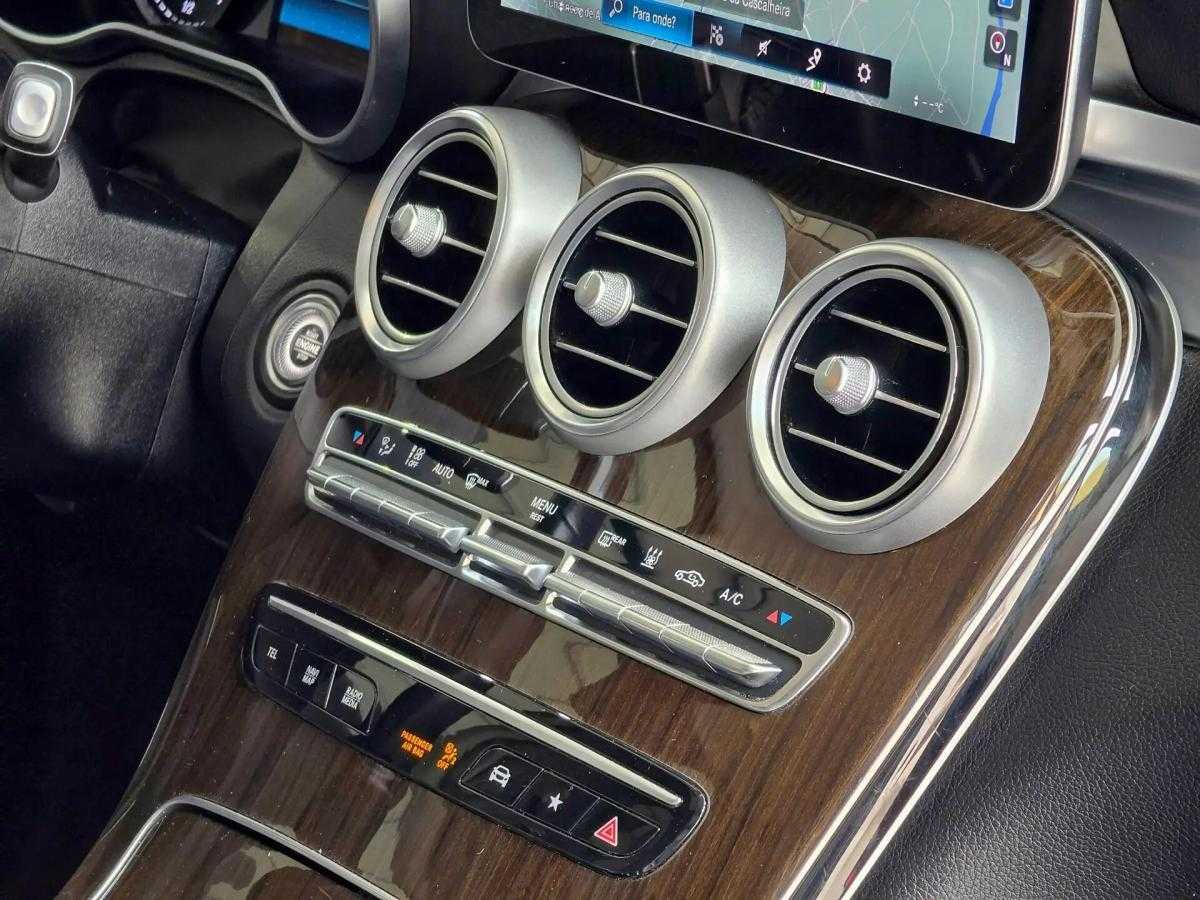 mercedes-benz-glc-300-e-4matic-2020-hibrido-a-gasolina-1991cc