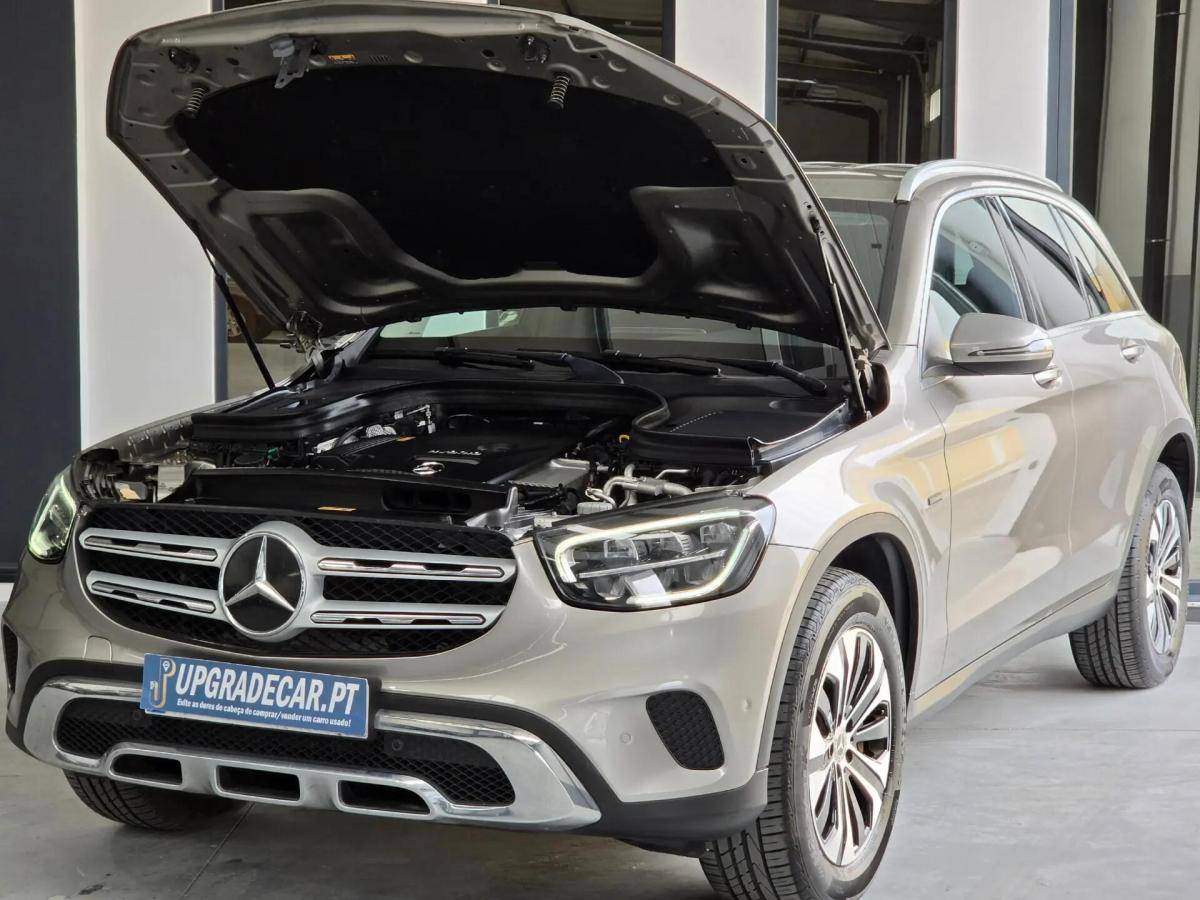 mercedes-benz-glc-300-e-4matic-2020-hibrido-a-gasolina-1991cc