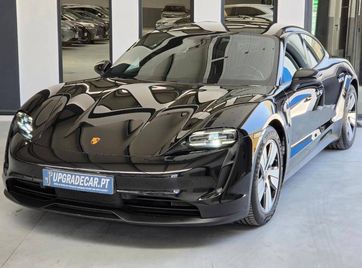 porsche-taycan-2022-eletrico-0cc