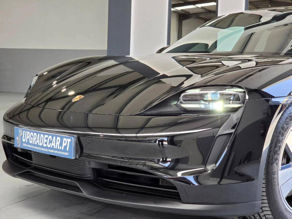 porsche-taycan-2022-eletrico-0cc