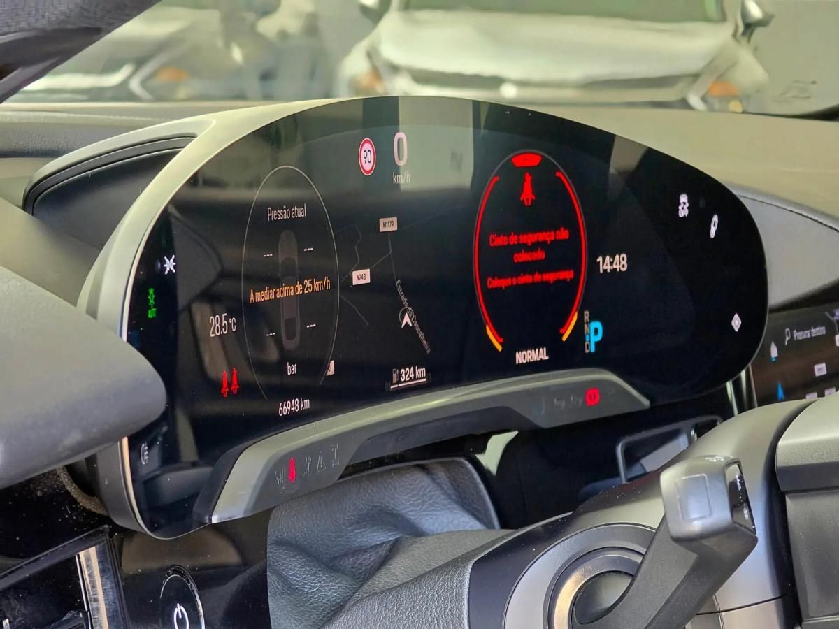 porsche-taycan-2022-eletrico-0cc