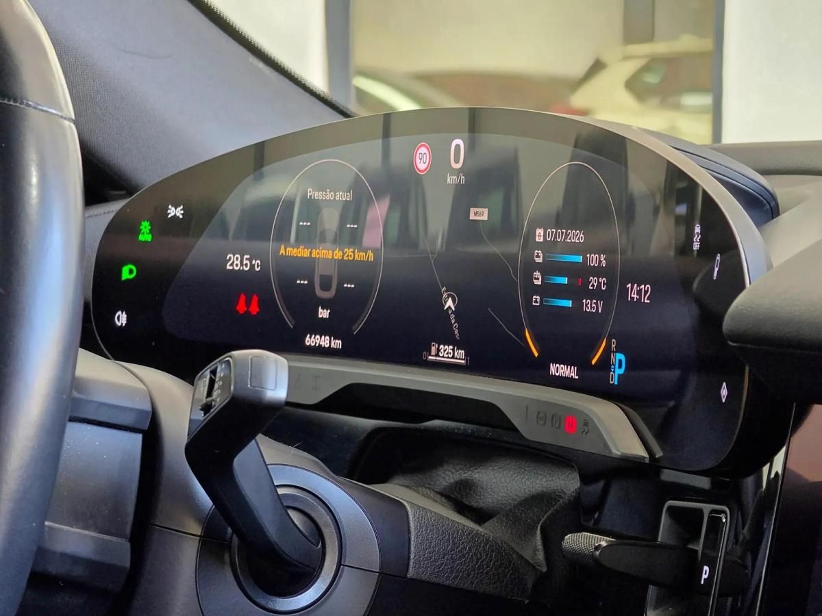 porsche-taycan-2022-eletrico-0cc