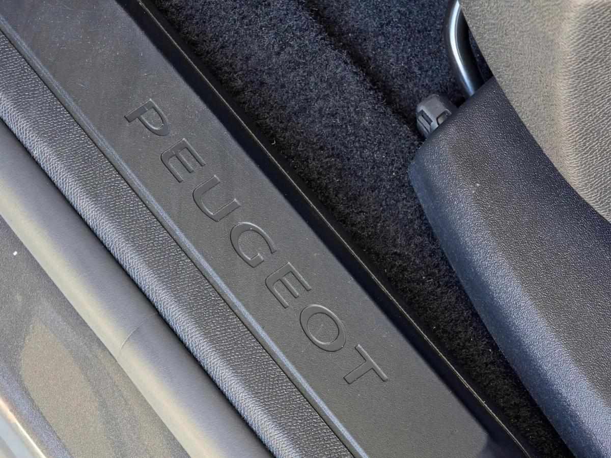 peugeot-3008-2021-hibrido-a-gasolina-1598cc