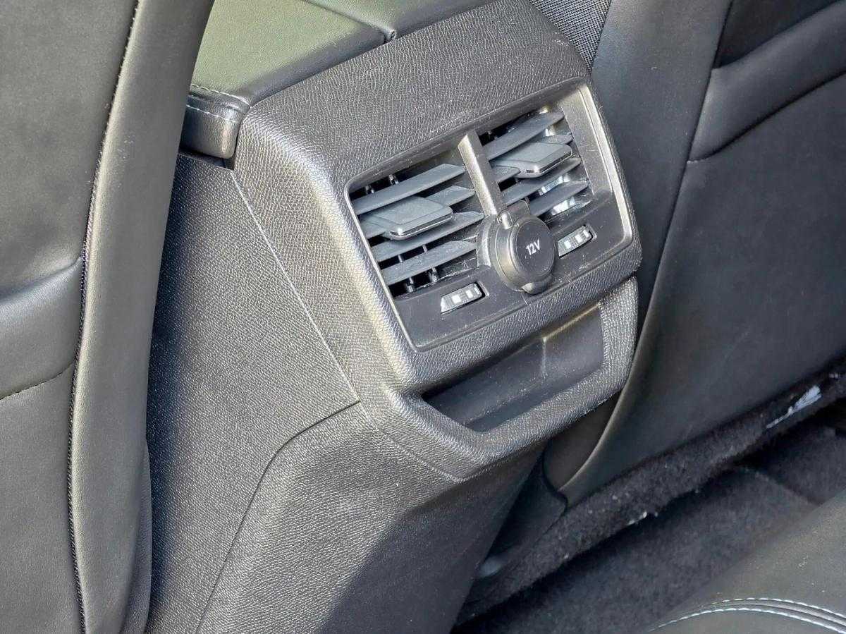 peugeot-3008-2021-hibrido-a-gasolina-1598cc