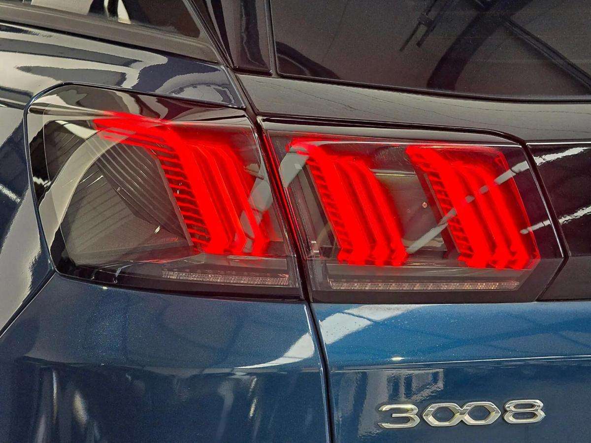 peugeot-3008-2021-hibrido-a-gasolina-1598cc