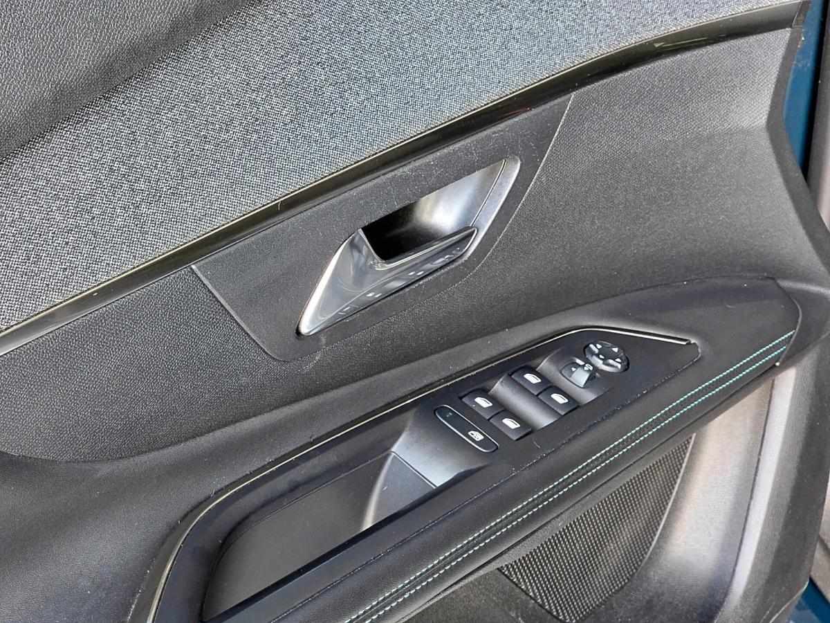 peugeot-3008-2021-hibrido-a-gasolina-1598cc