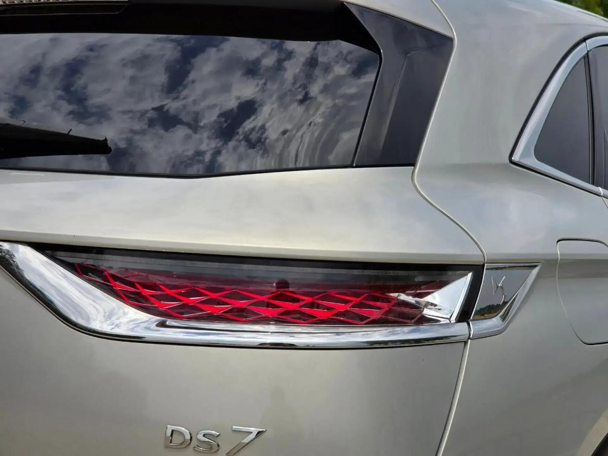 ds-ds-7-crossback-2021-hibrido-a-gasolina-1598cc