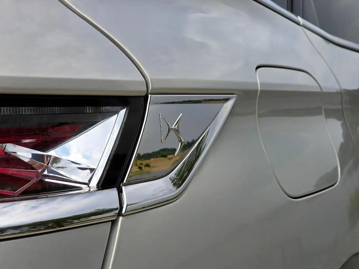 ds-ds-7-crossback-2021-hibrido-a-gasolina-1598cc