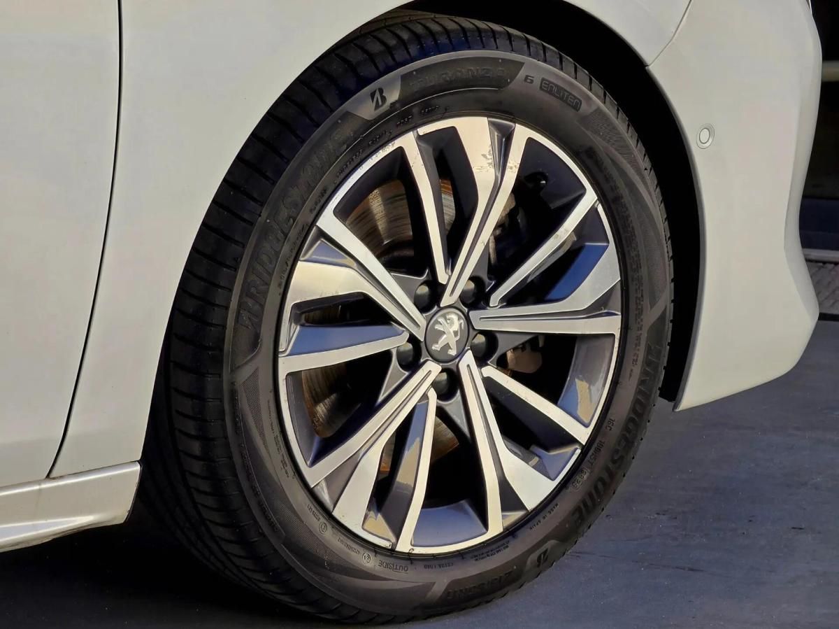 peugeot-508-sw-2021-hibrido-a-gasolina-1598cc
