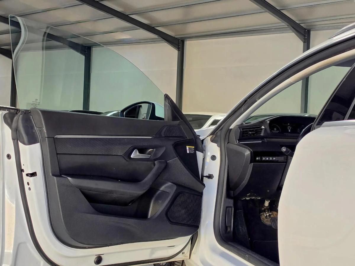 peugeot-508-sw-2021-hibrido-a-gasolina-1598cc