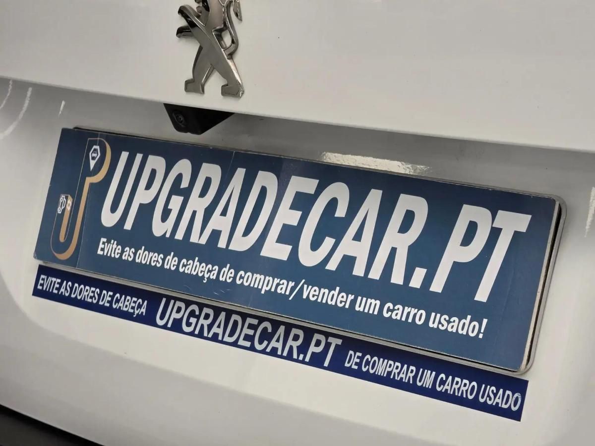peugeot-2008-2021-diesel-1499cc