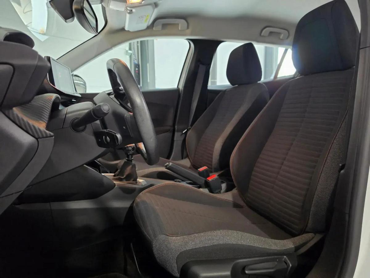 peugeot-2008-2021-diesel-1499cc