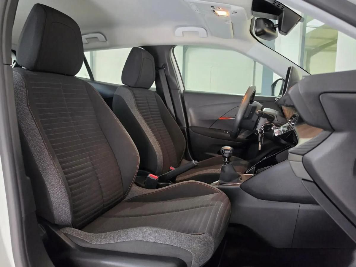 peugeot-2008-2021-diesel-1499cc
