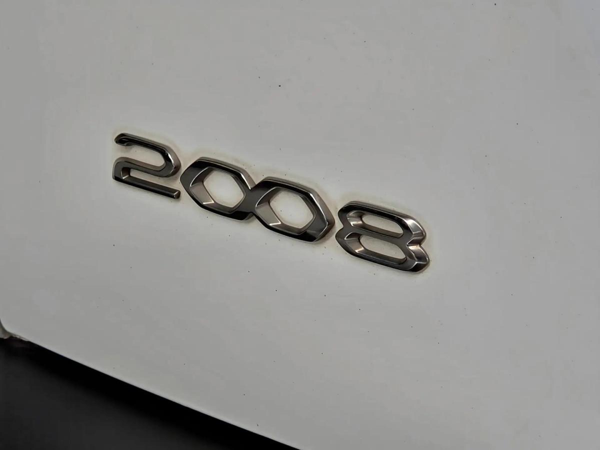 peugeot-2008-2021-diesel-1499cc