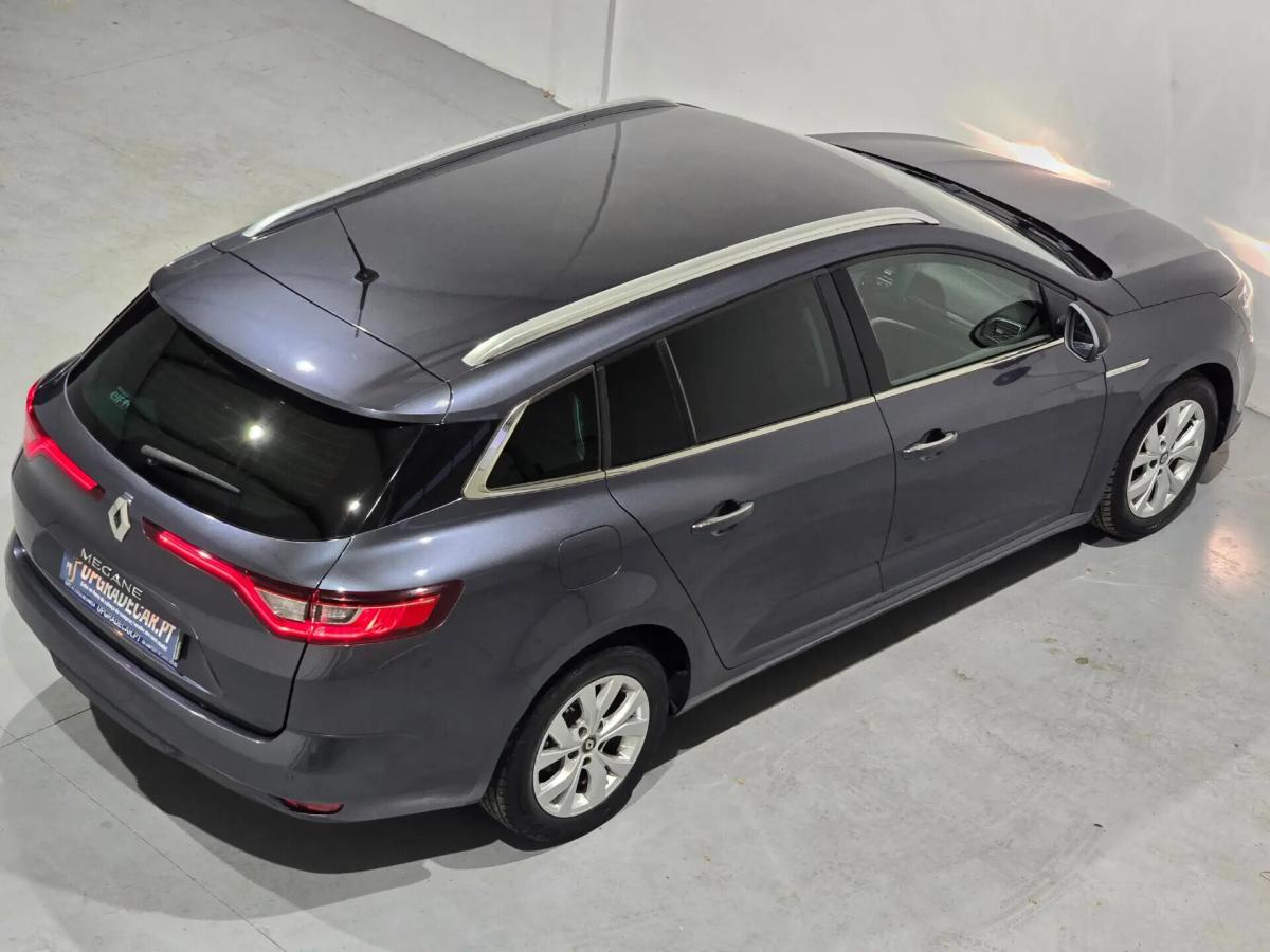 renault-megane-sport-tourer-2019-gasolina-1332cc