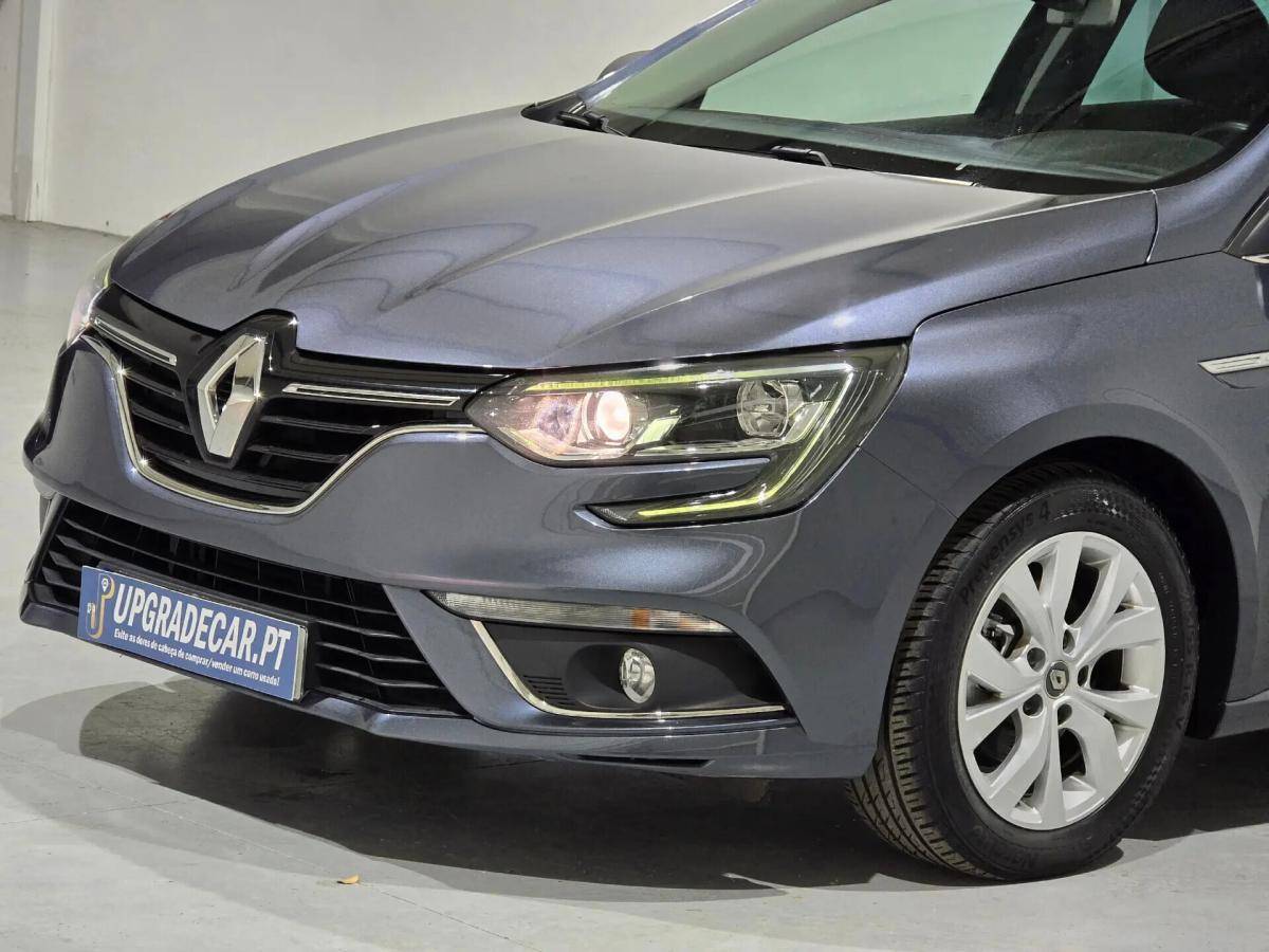 renault-megane-sport-tourer-2019-gasolina-1332cc