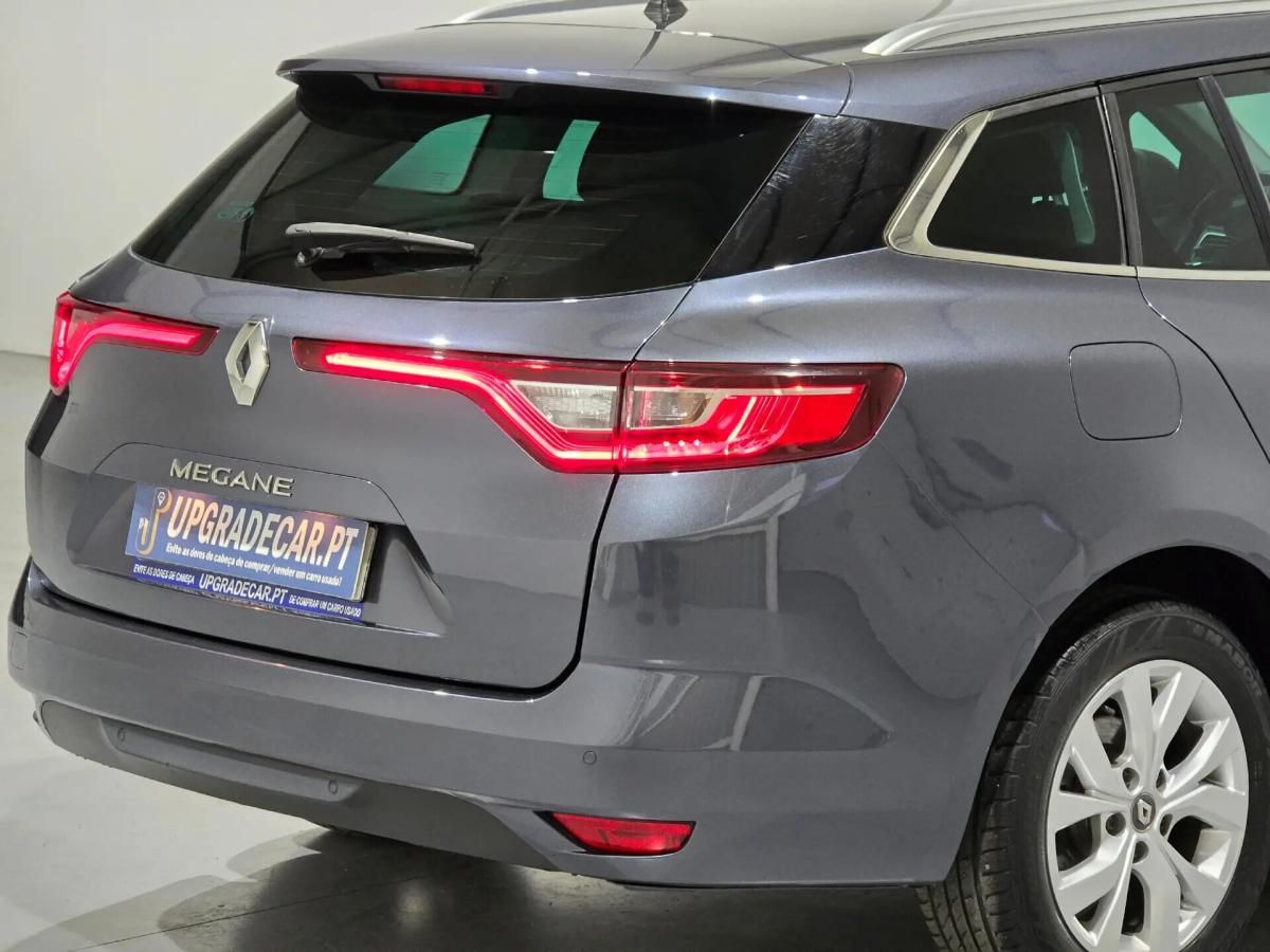 renault-megane-sport-tourer-2019-gasolina-1332cc