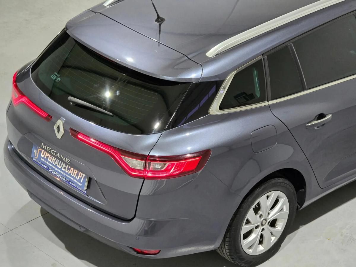 renault-megane-sport-tourer-2019-gasolina-1332cc