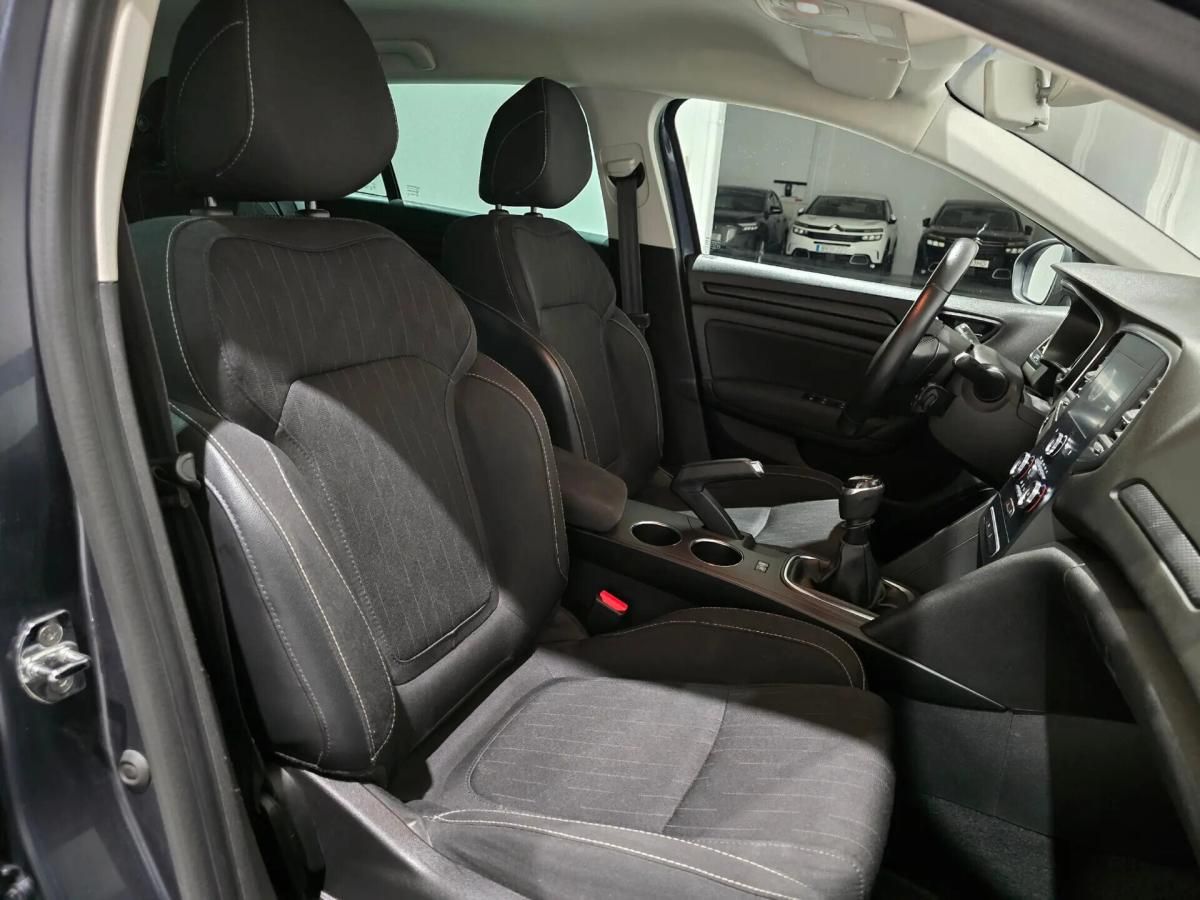 renault-megane-sport-tourer-2019-gasolina-1332cc