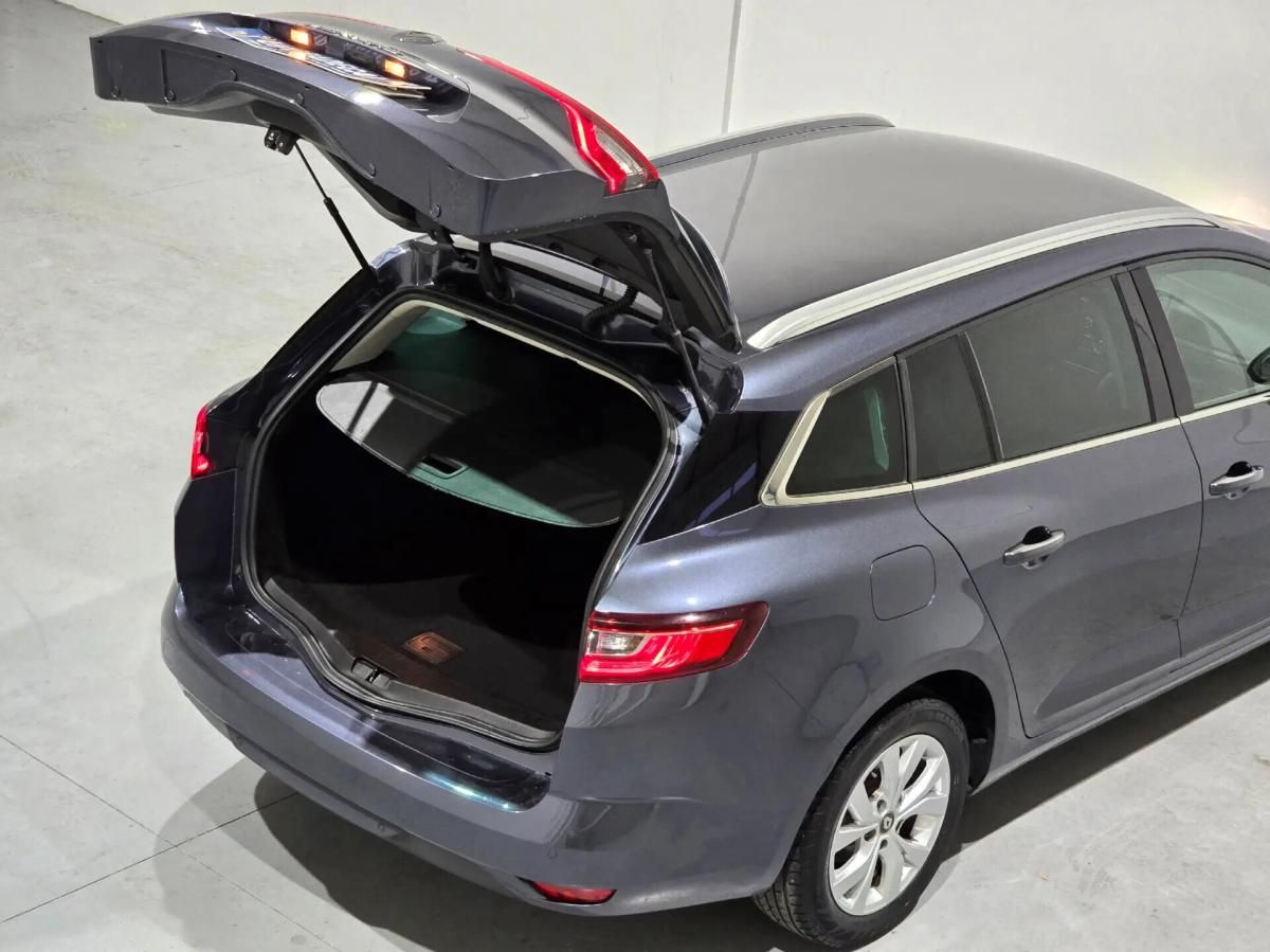 renault-megane-sport-tourer-2019-gasolina-1332cc