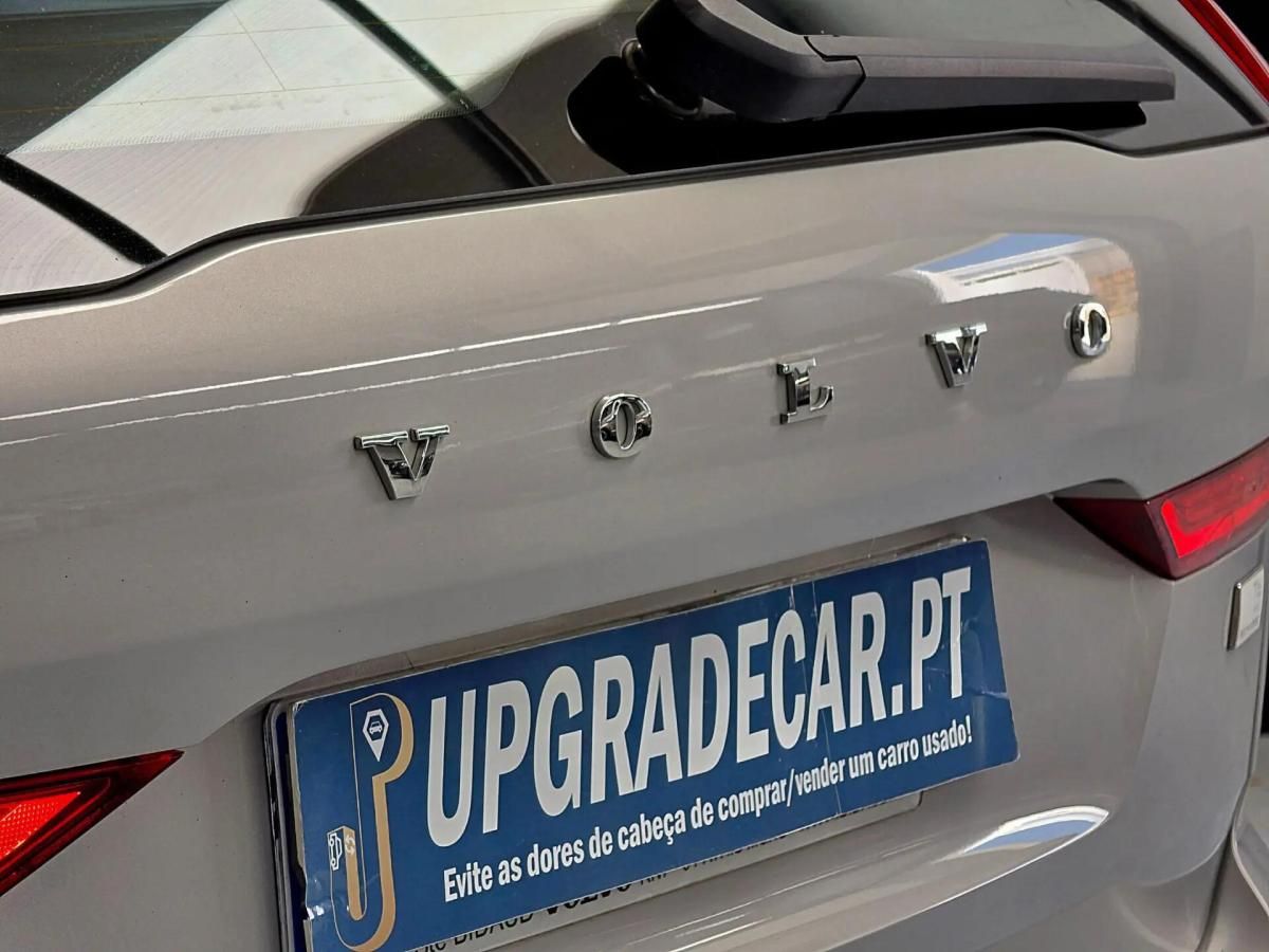 volvo-xc60-2022-hibrido-a-gasolina-1969cc