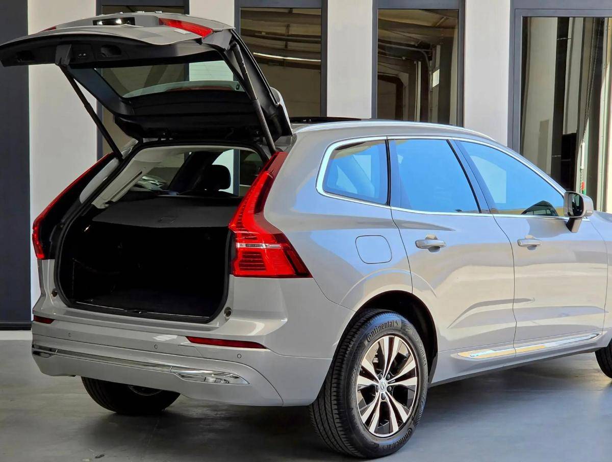 volvo-xc60-2022-hibrido-a-gasolina-1969cc
