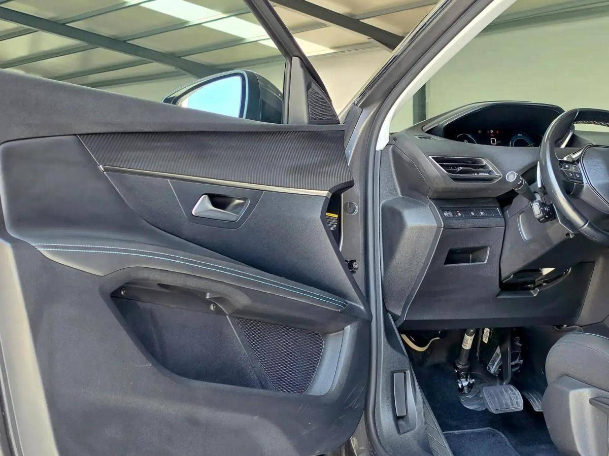 peugeot-3008-2021-hibrido-a-gasolina-1598cc