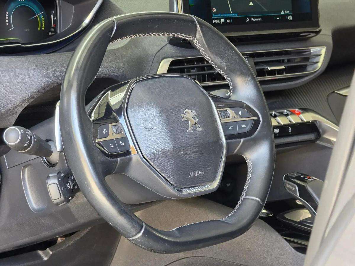 peugeot-3008-2021-hibrido-a-gasolina-1598cc