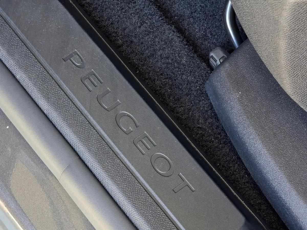 peugeot-3008-2021-hibrido-a-gasolina-1598cc
