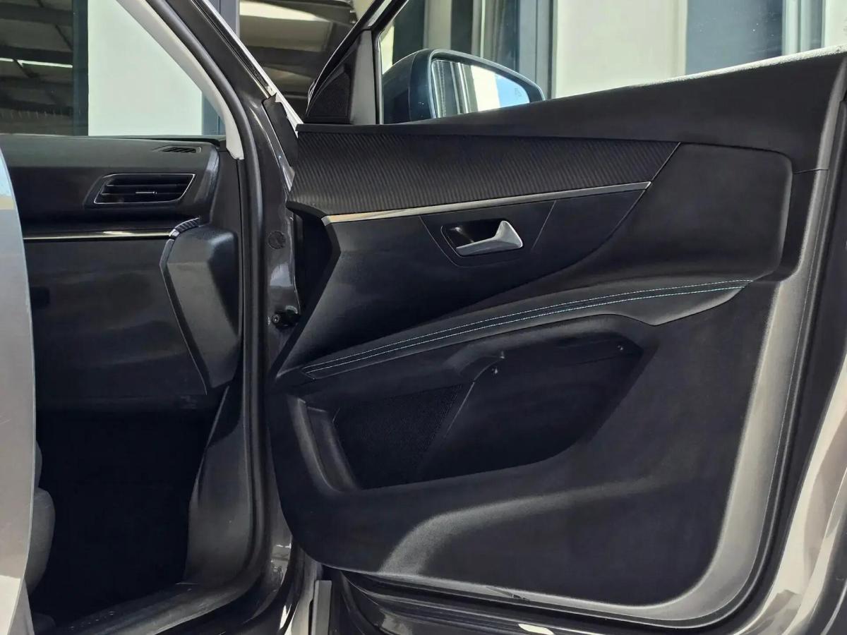 peugeot-3008-2021-hibrido-a-gasolina-1598cc