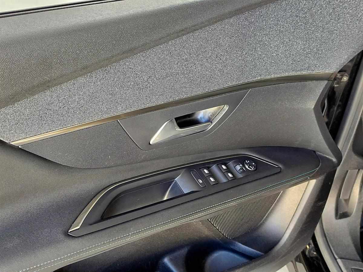 peugeot-3008-2021-hibrido-a-gasolina-1598cc