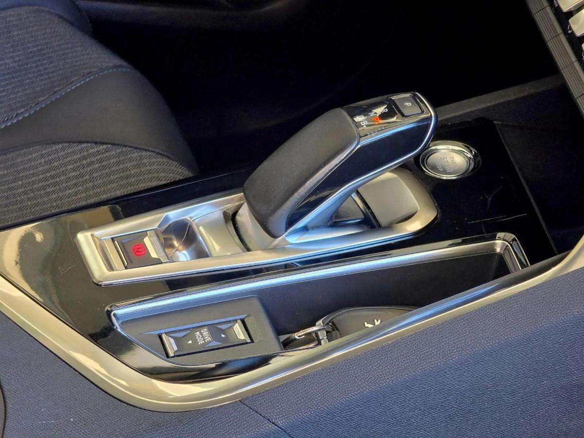 peugeot-3008-2021-hibrido-a-gasolina-1598cc
