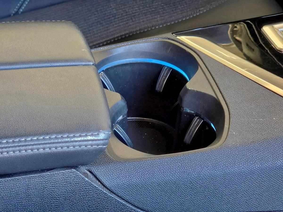 peugeot-3008-2021-hibrido-a-gasolina-1598cc