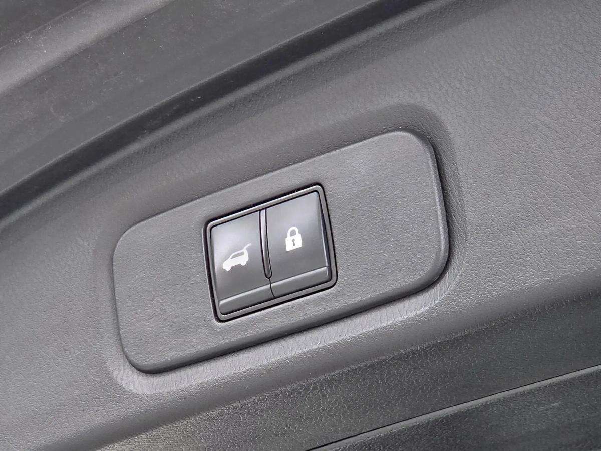 nissan-qashqai-2023-hibrido-a-gasolina-1497cc