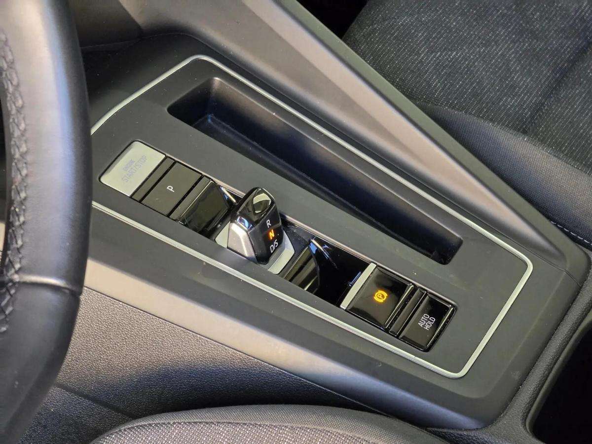 volkswagen-golf-variant-2023-gasolina-999cc