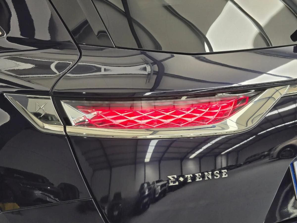 ds-ds-7-crossback-2022-hibrido-a-gasolina-1598cc