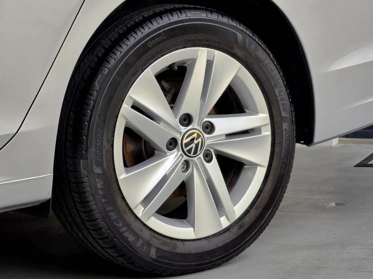 volkswagen-golf-variant-2022-gasolina-999cc