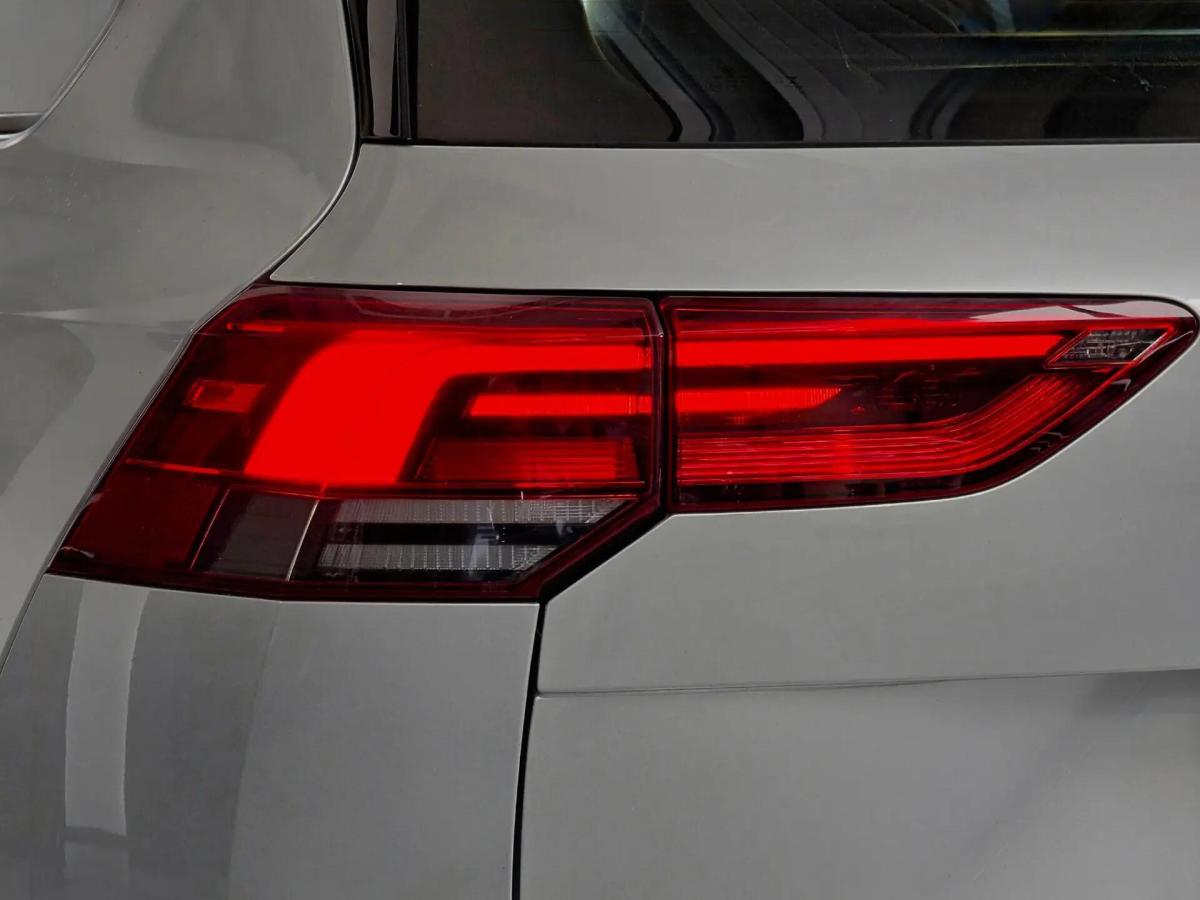 volkswagen-golf-variant-2022-gasolina-999cc