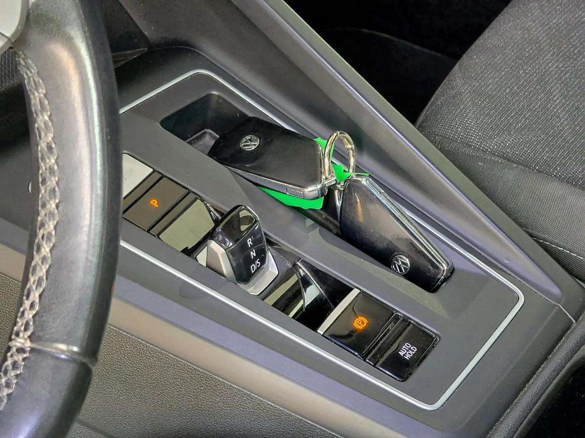 volkswagen-golf-variant-2022-gasolina-999cc