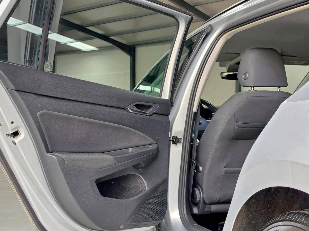 volkswagen-golf-variant-2022-gasolina-999cc