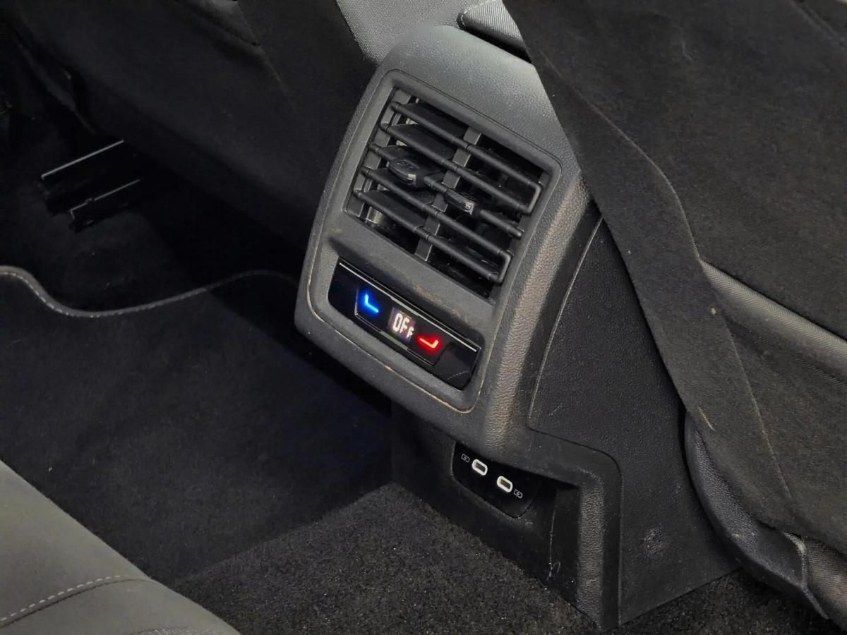 volkswagen-golf-variant-2022-gasolina-999cc