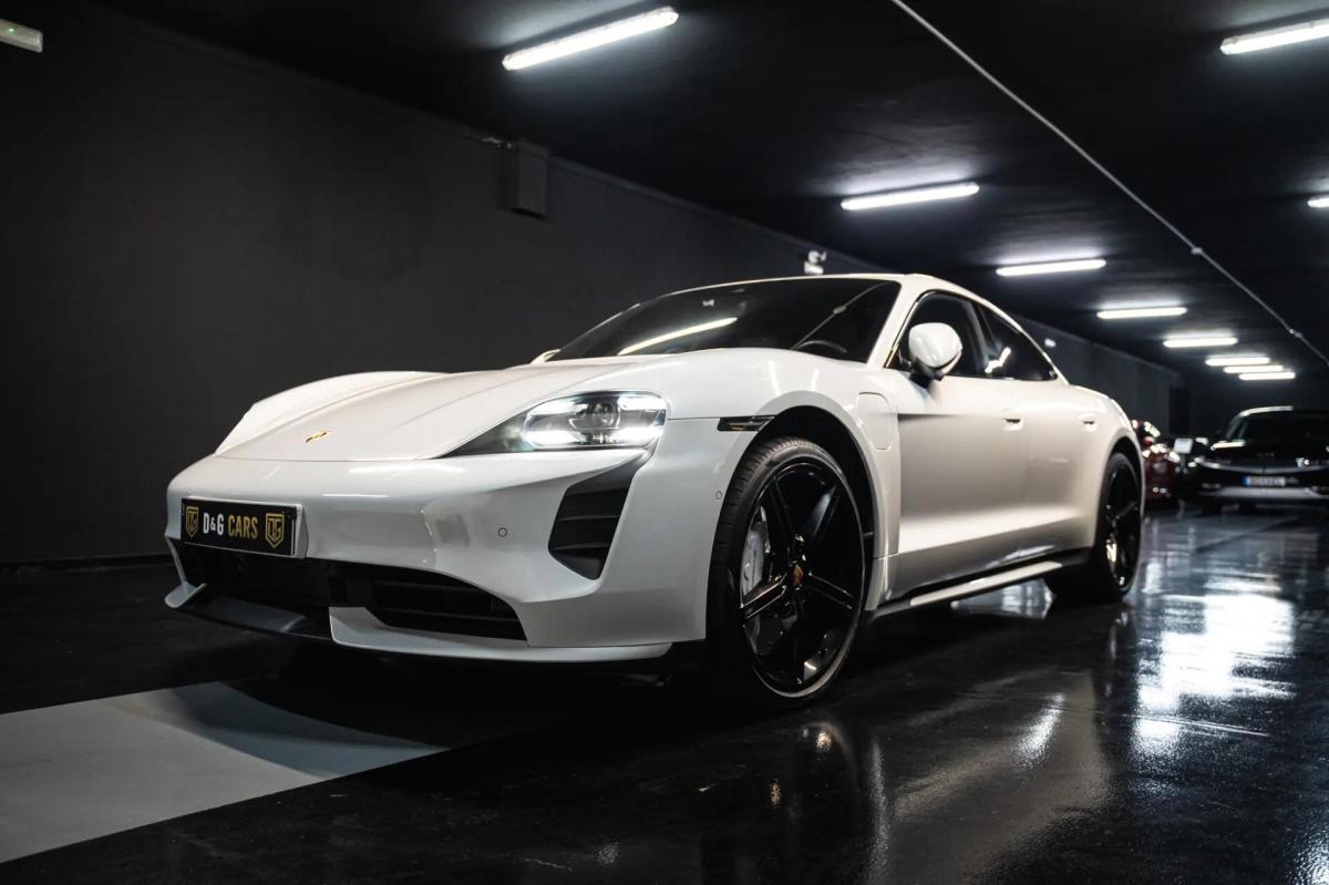 porsche-taycan-2020-eletrico-0cc