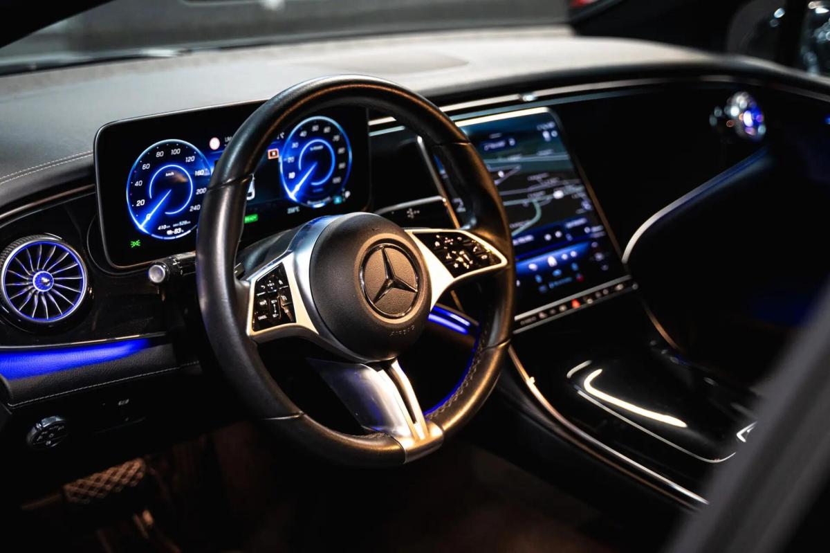 mercedes-benz-eqe-2023-eletrico-0cc
