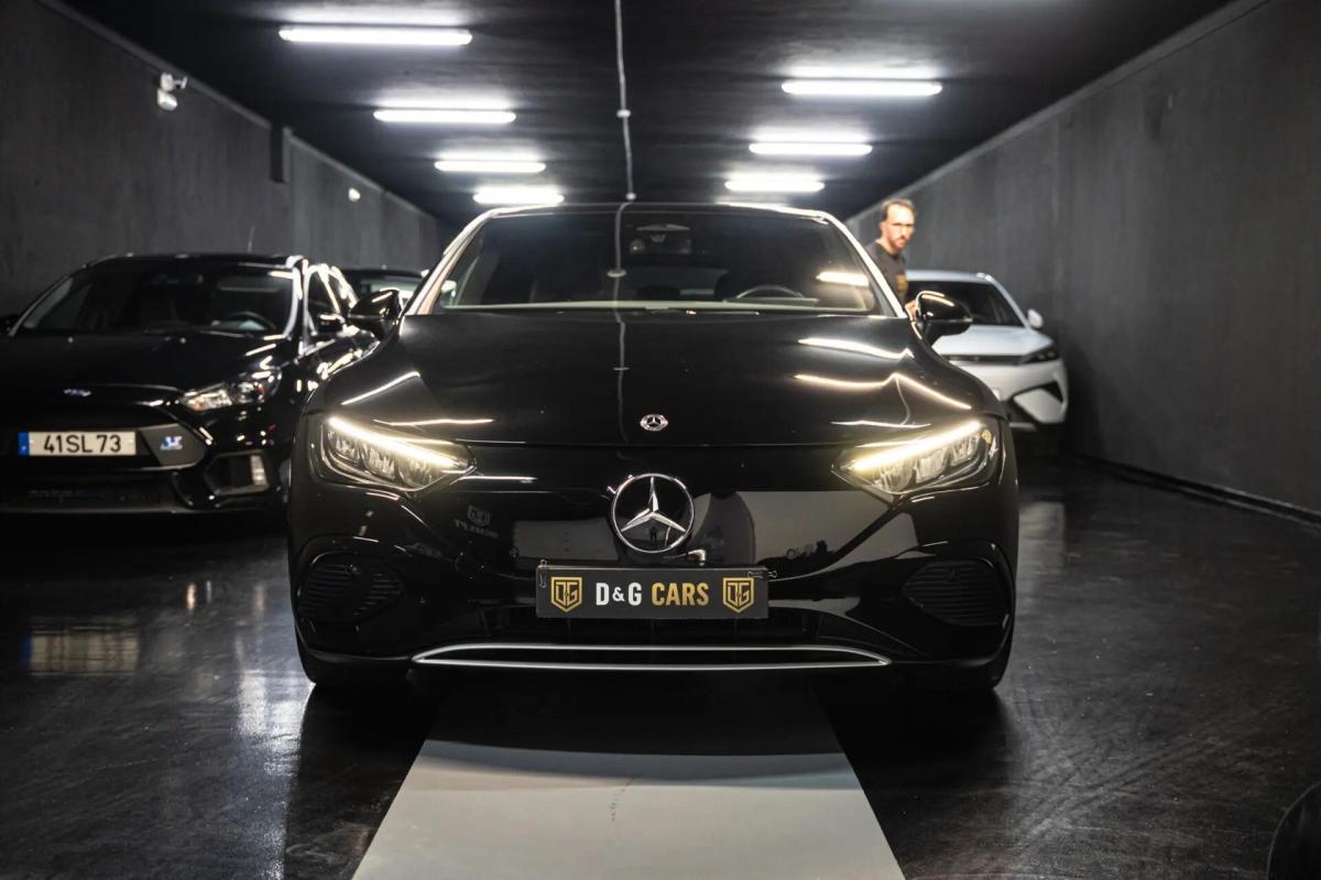 mercedes-benz-eqe-2023-eletrico-0cc