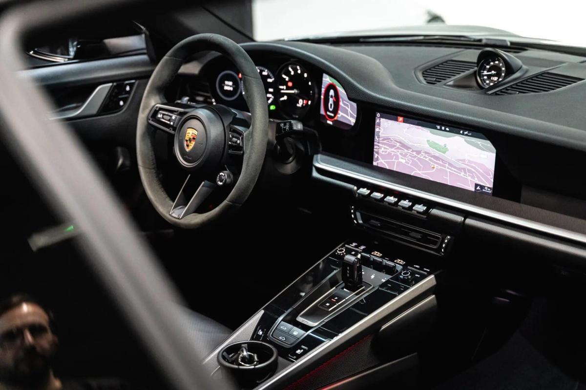 porsche-911-2021-gasolina-2981cc