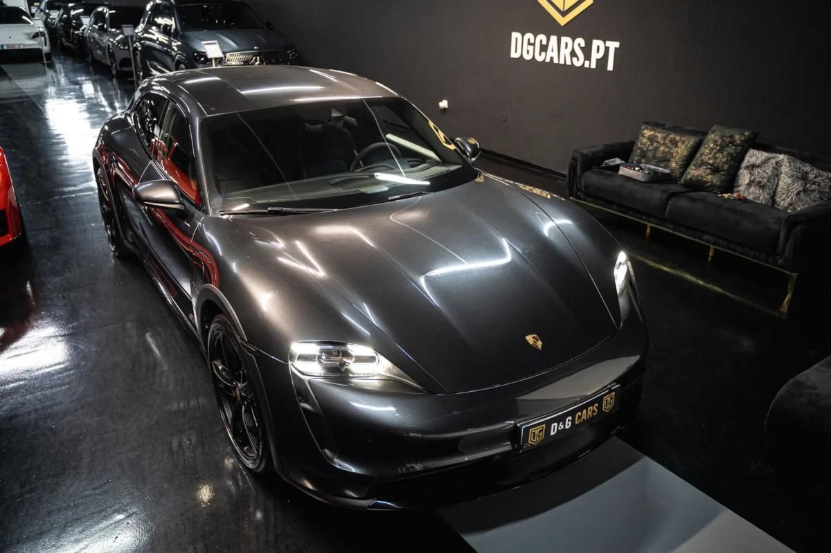porsche-taycan-2021-eletrico-0cc