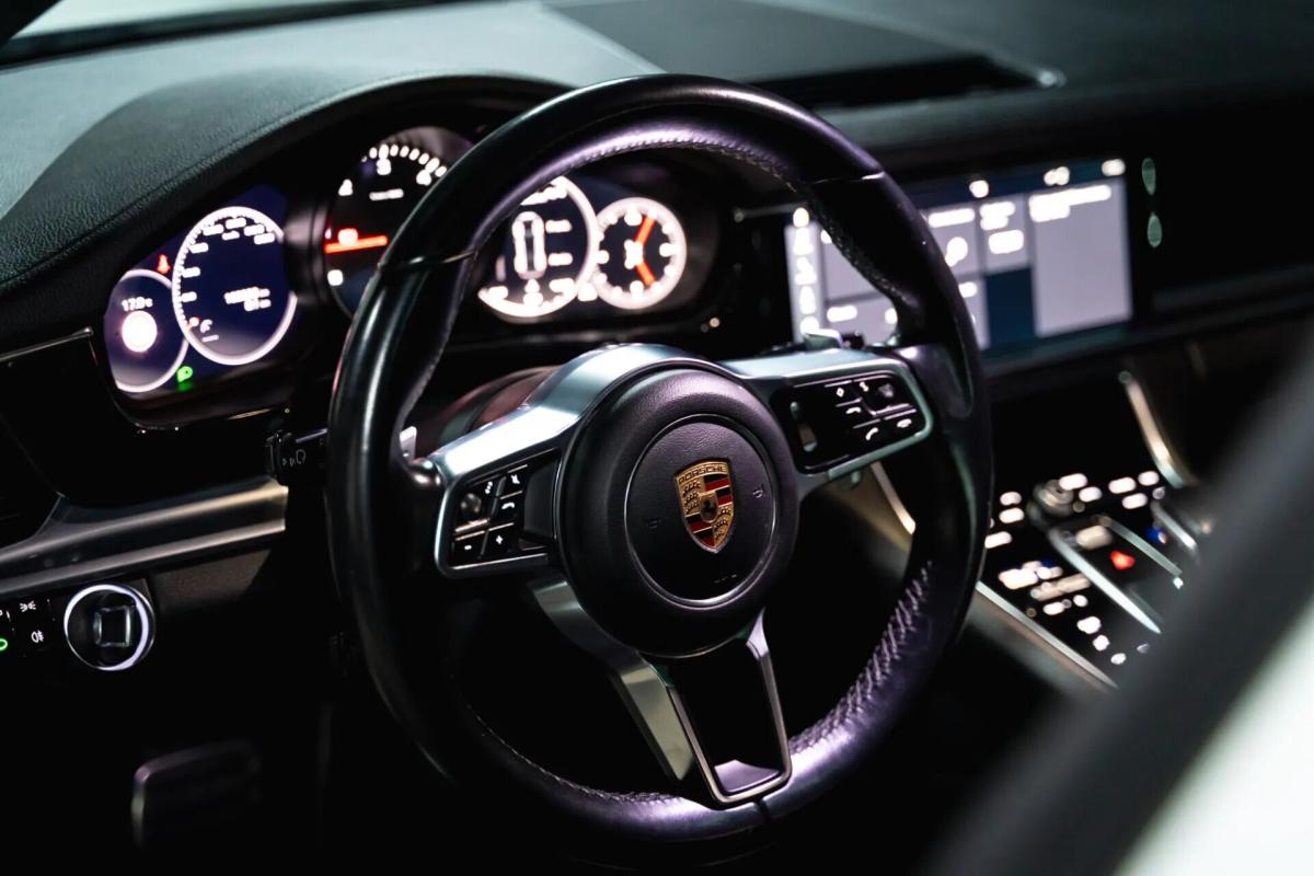 porsche-panamera-2017-diesel-3956cc