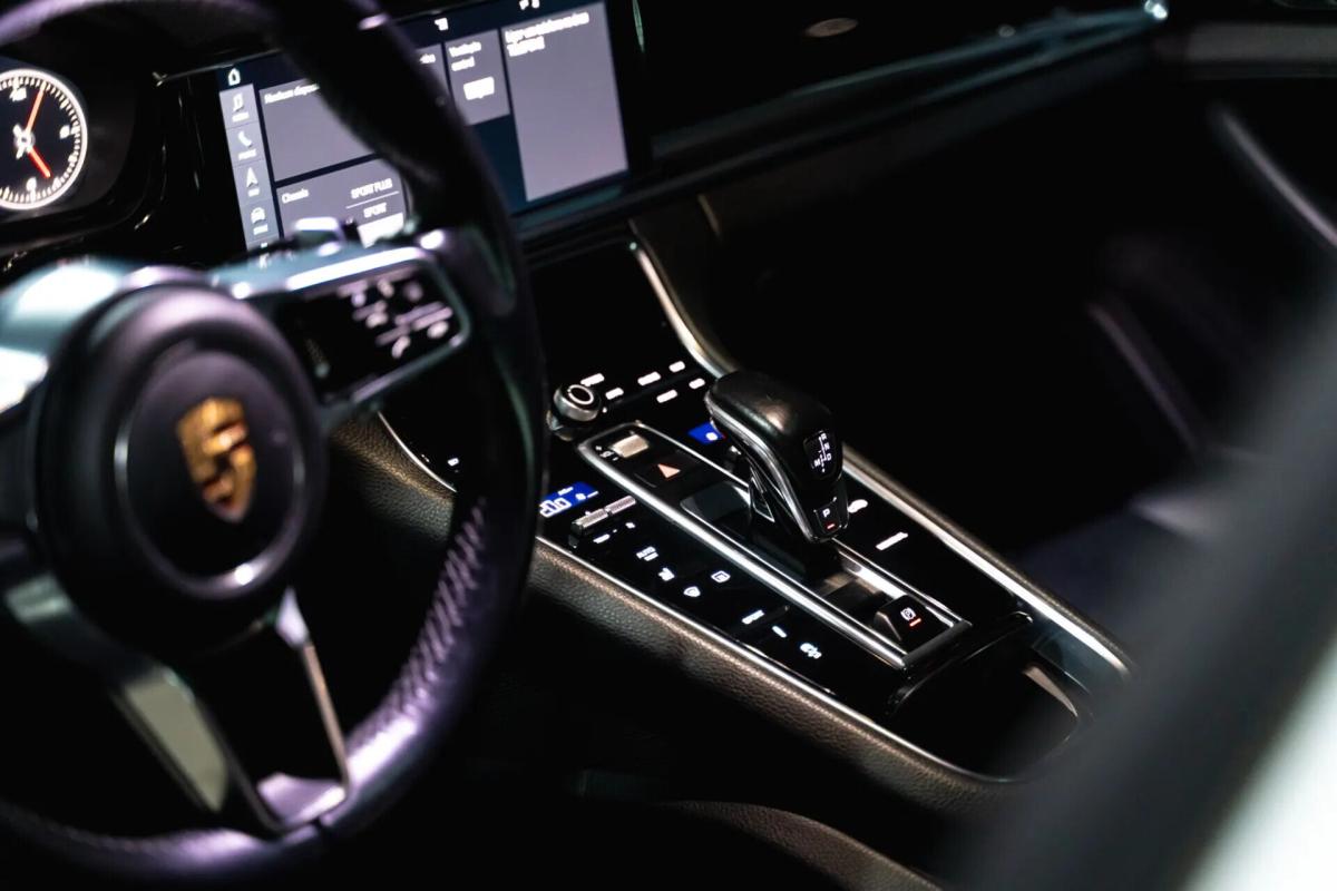 porsche-panamera-2017-diesel-3956cc