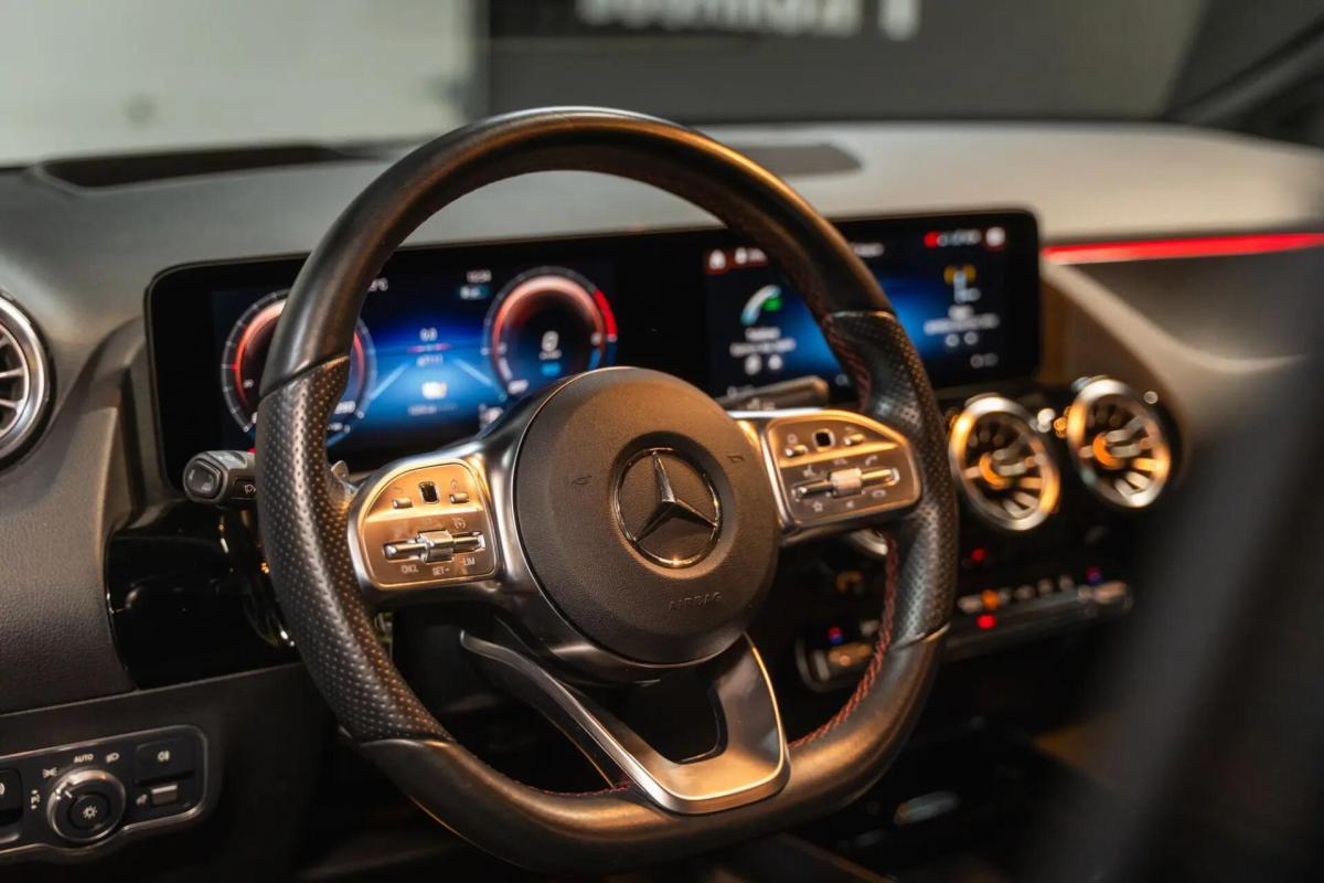 mercedes-benz-gla-2022-hibrido-a-gasolina-1332cc